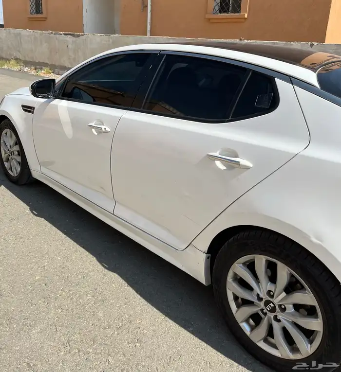 كيا اوبتيما موذيل 2015 للبيع 5