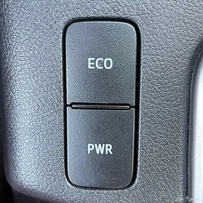 هايلكس 2024 محرك 2800 ديزل قير تماتيك بحالة الوكالة 44