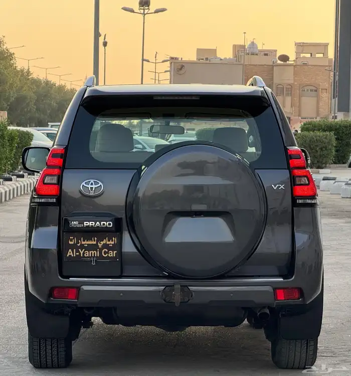 تويوتا برادو 2021 ((VX)) فل كامل 7