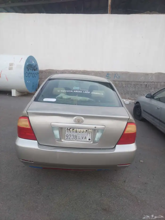 سيارة كورلا للبيع رقم الجوال 0