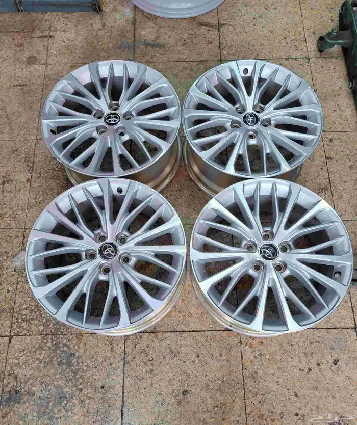 جنوط كامري جراندي موديل 2019 مقاس18 اصليه وكاله شدبلد 2