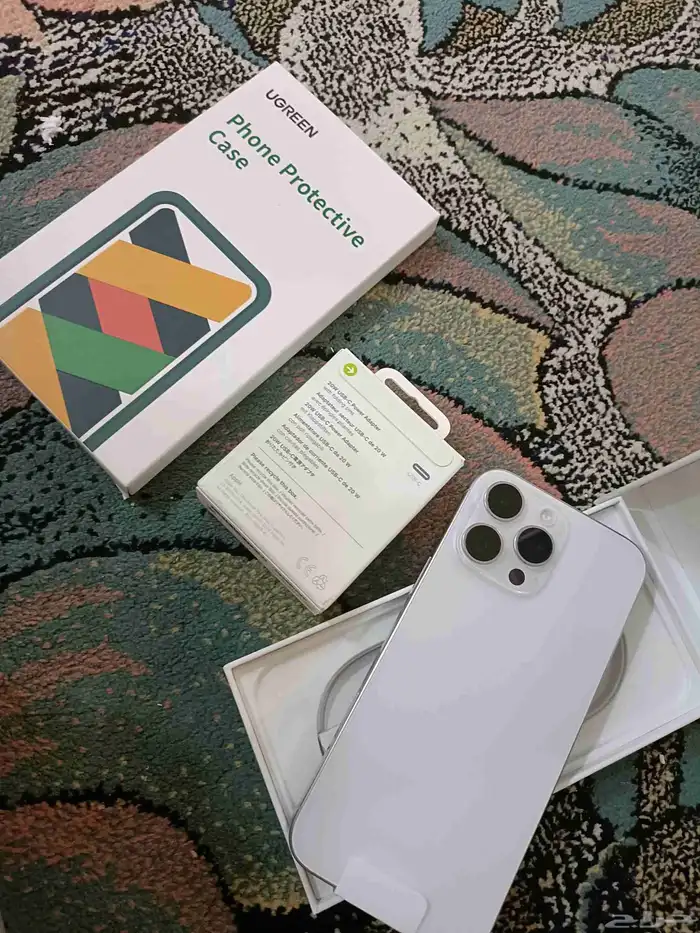 ايفون 16برو ماكس 512 ابيض جديد 0