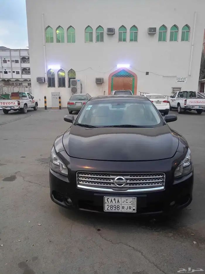 نيسان مكسيما موديل 2010 0