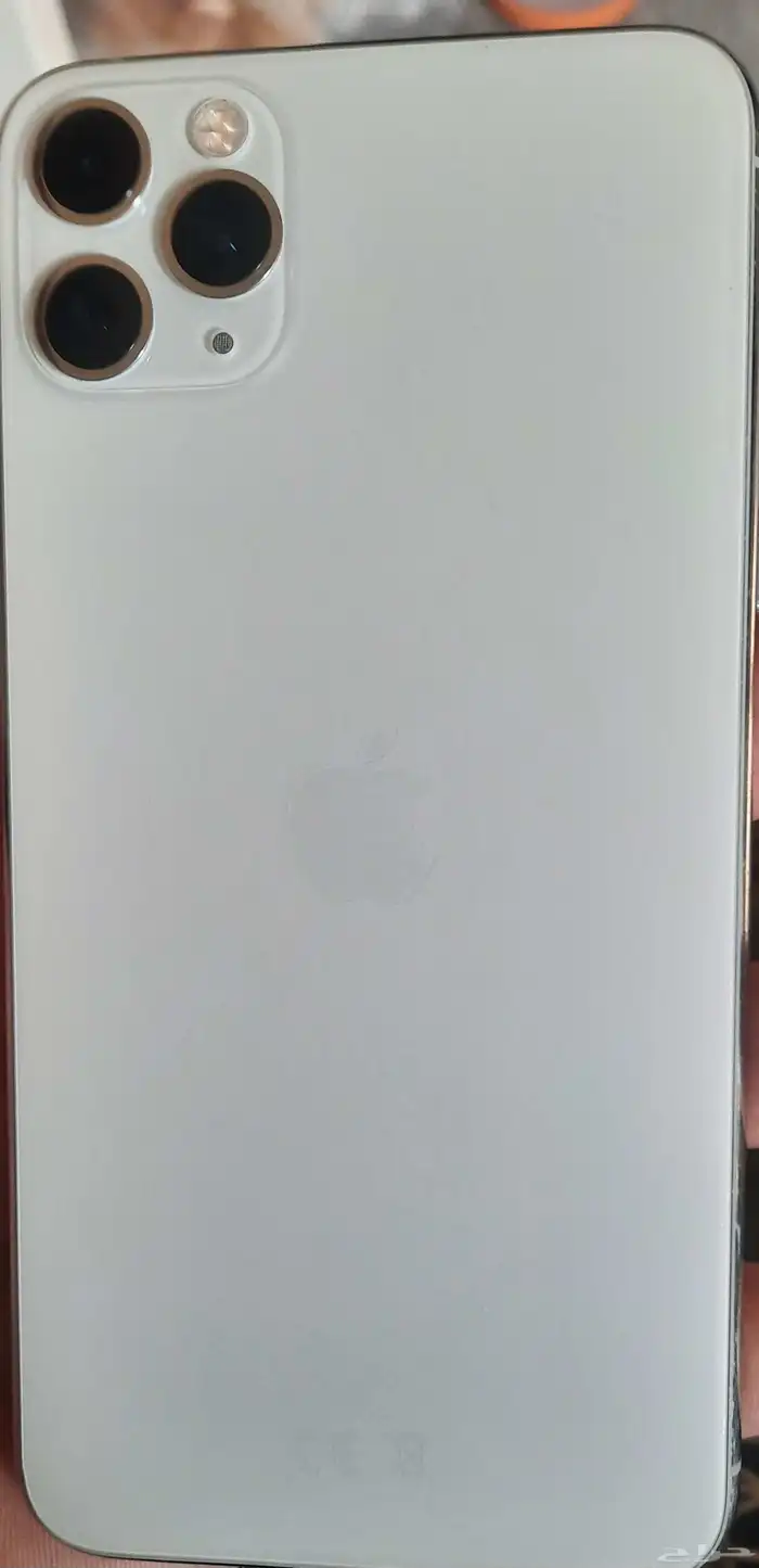 موبايل ايفون 11برو ماكس بطاريه 76 1