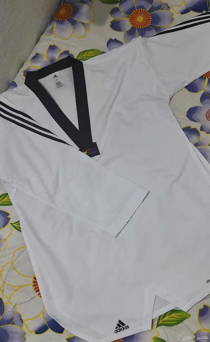 بدلة اديداس تايكوندو فايتر اصلي 100 كوري مقاس 200 0