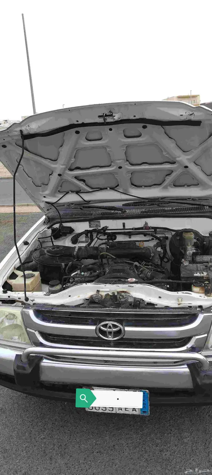 للبيع هايلوكس ديزل موديل 2004 ديزل اساس 6