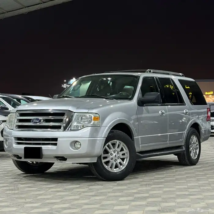 فورد اكسبديشن 2011 بدي وكاله قصير نص فل XLT سعودي 0