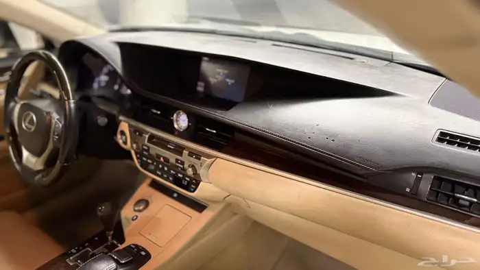 لكزس ES350 بانوراما 2014 مالك الأول من وكاله 37