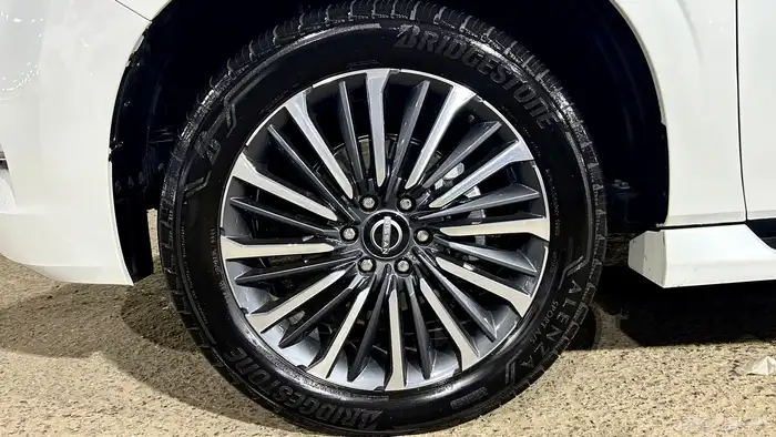 نيسان باترول بلاتينيم ( V6T   تيربو ) 2025 4