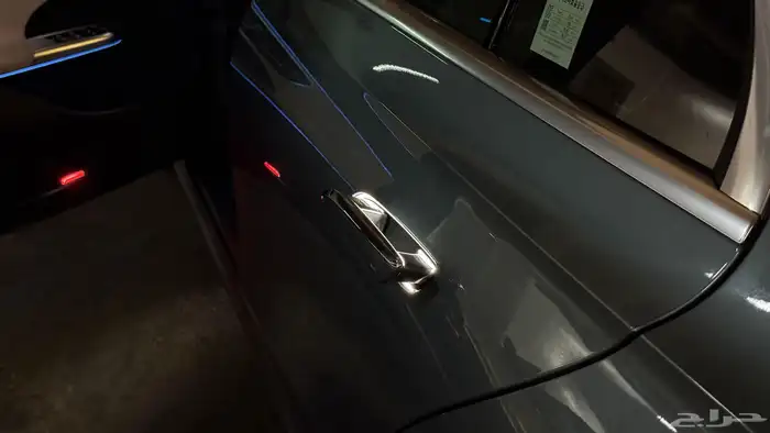 مرسيدس E200 شبه زيرو 23