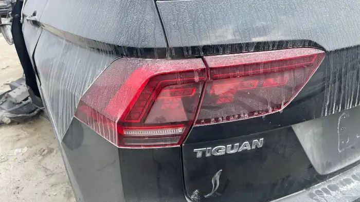 فولكس واجن تيغوان 2019 قطع غيار 6