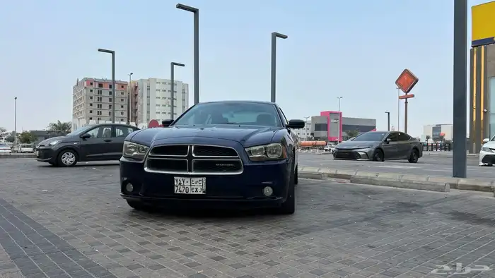 دوج تشارجر 2014 سته سلندر فل اوبشن للبيع 2