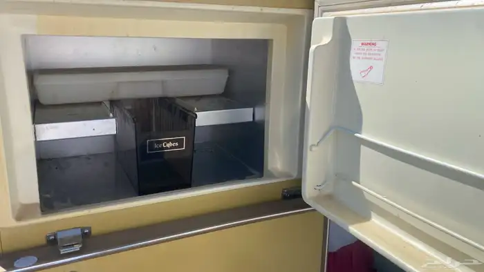 ثلاجة غاز وكهرباء سانيو ياباني للبيع 3