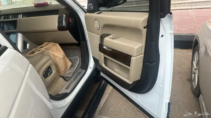 رنج روفر سوبر 2013 شرط 12