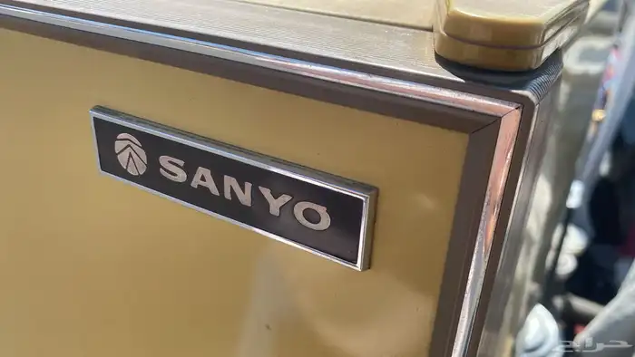 ثلاجة غاز وكهرباء سانيو ياباني للبيع 2