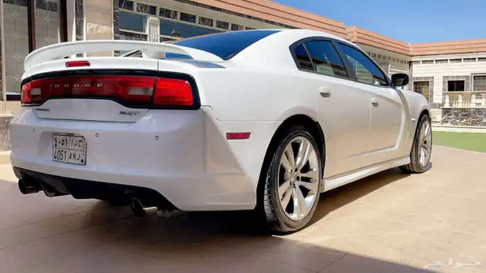 تشارجر 2014 Rt وكالة أعلى فئة 13