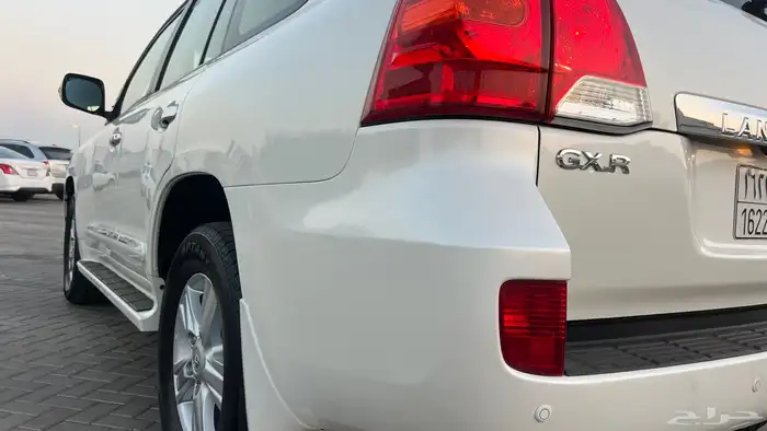 لاندكروزر 2014 مخزن ماشي 90 الف Gxr 3 7