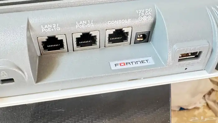 للبيع أجهزة Fortinet FortiAP بحالة شبه جديدة 2