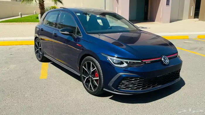 فولكس واجن جولف GTI 2022 3
