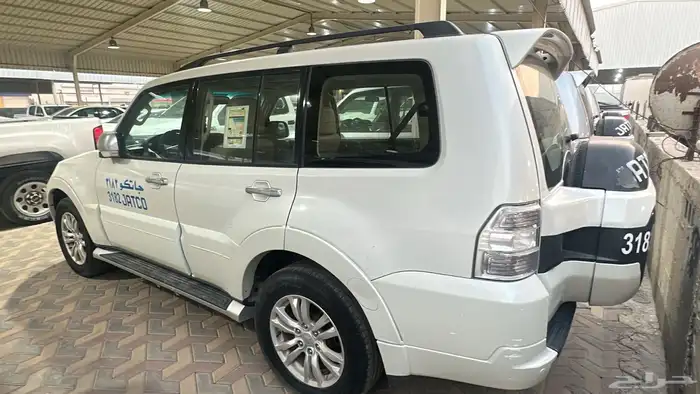 للبيع ميتسوبيشي باجيرو 2017 3