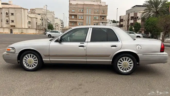 جراند ماركيز 2010 2