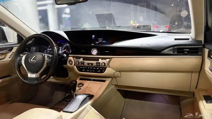 لكزس ES350 بانوراما 2014 مالك الأول من وكاله 29