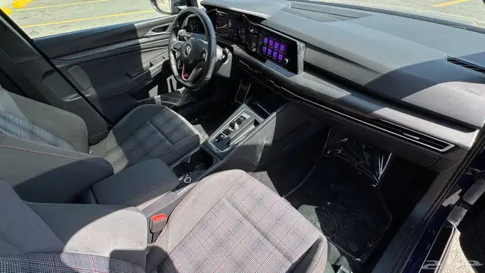 فولكس واجن جولف GTI 2022 31