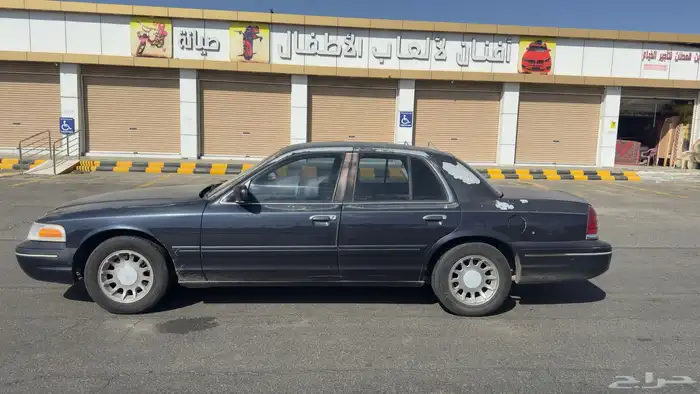 فورد فكتوريا 2001نظيف 3