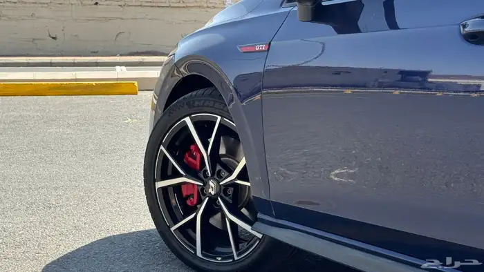 فولكس واجن جولف GTI 2022 13