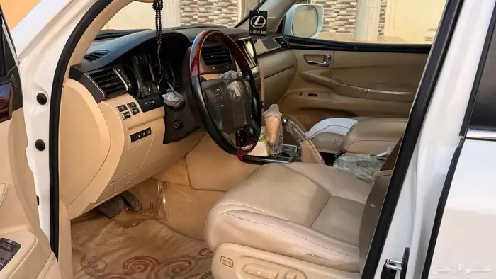 جيب لكزس 2009 3