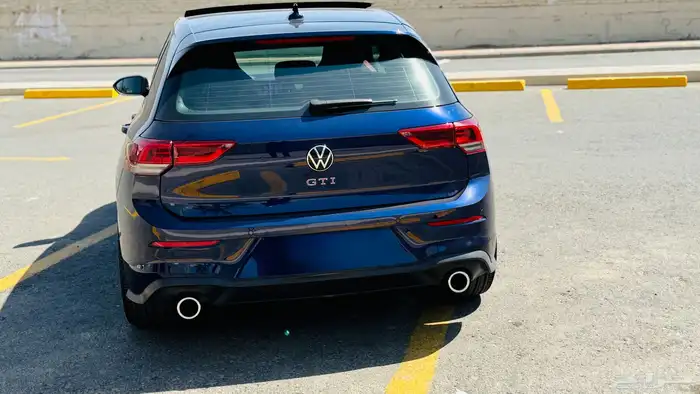فولكس واجن جولف GTI 2022 7