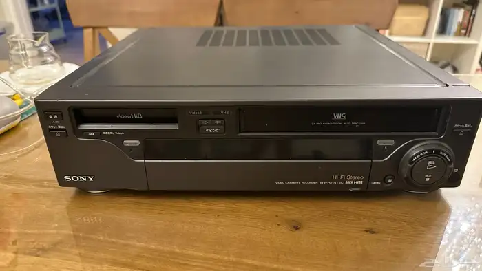 جهاز فيديو من اليابان 0