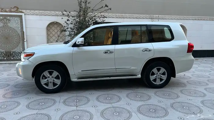 لاندكروزر جكسار 2013 1