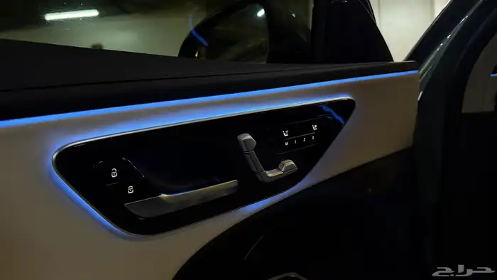 مرسيدس E200 شبه زيرو 31