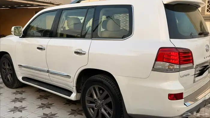 جيب لكزس 2009 2