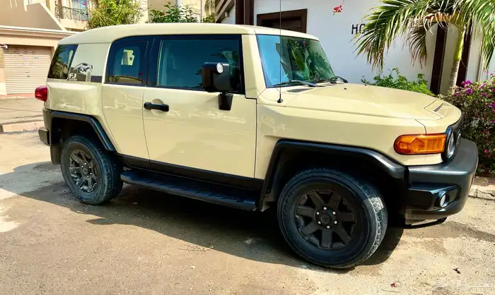 FJ cruiser final edition 2023   فاينل اديشن اف جي كروزر 2