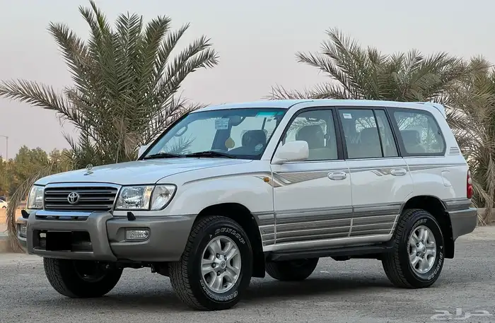 لاندكروزر V-XR نص فل 2004 5