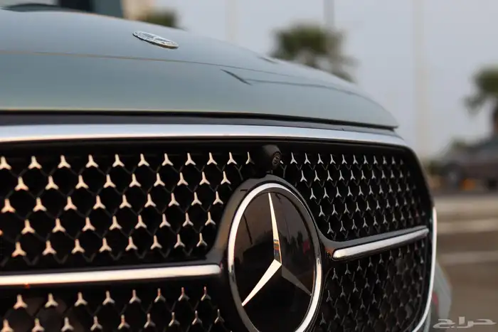 مرسيدس E200 شبه زيرو 11