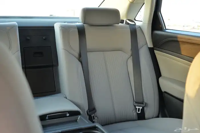 فورد توروس امبيانتي 2022 18