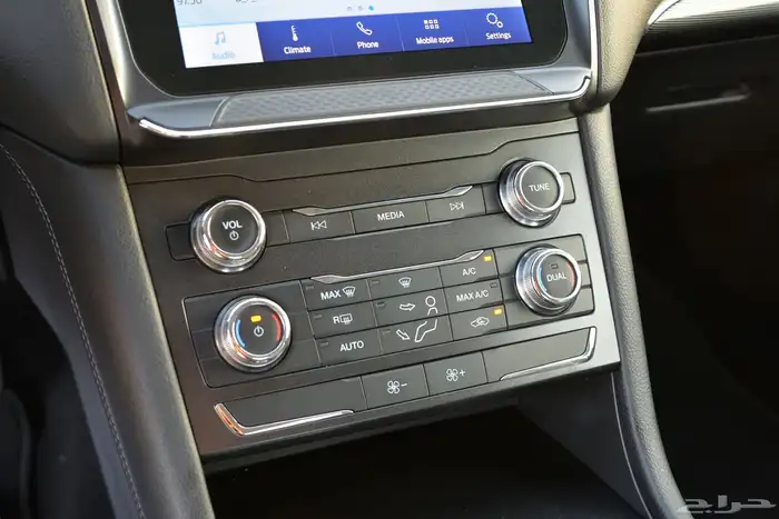 فورد توروس امبيانتي 2022 11