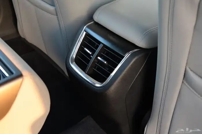 فورد توروس امبيانتي 2022 20