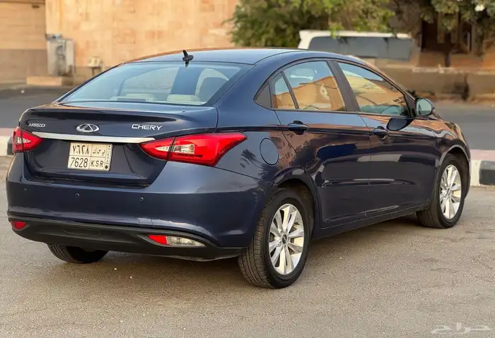 شيري اريزو 5 موديل 2023 السعر 23500 الف 3