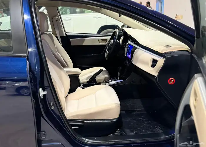 تويوتا كورولا 2015 مالك اول ممشى قليل 16