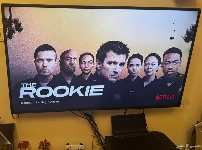 شاشه Dansat 50 بوصه عادي بحاله ممتازه 0