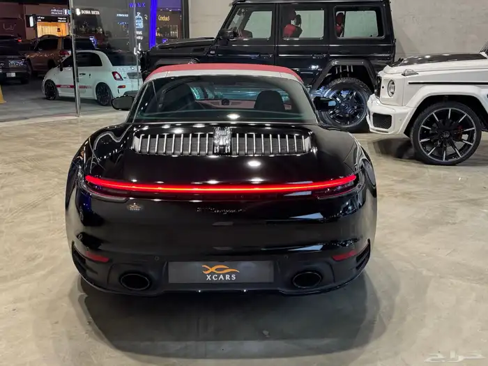 بورش Carrera Targa 4 موديل 2023م (وارد ساماكو) 14