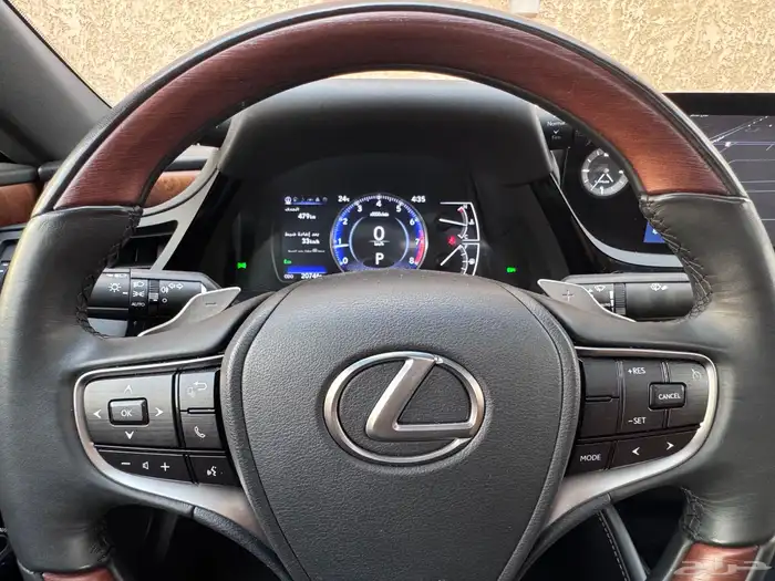 لكزس ES250 2023 فل كامل 23