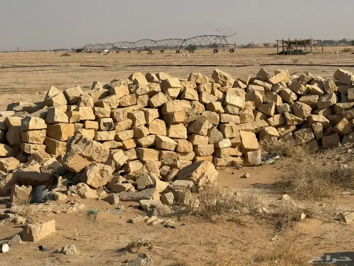 حجر للبناء 0