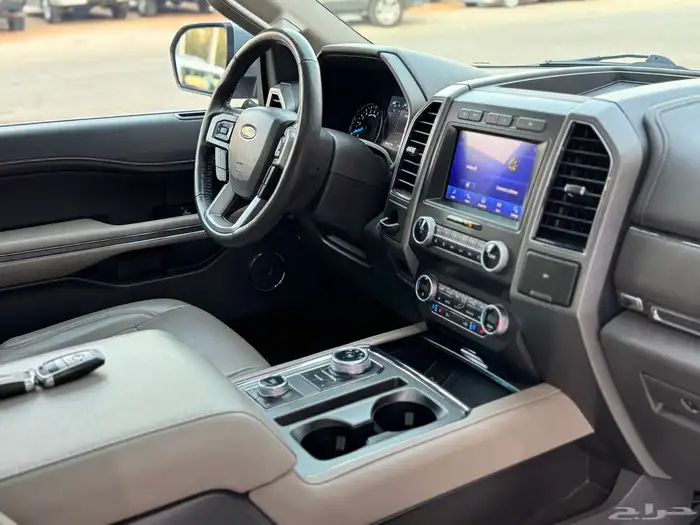 فورد اكسبديشن full options XLT 2021 10