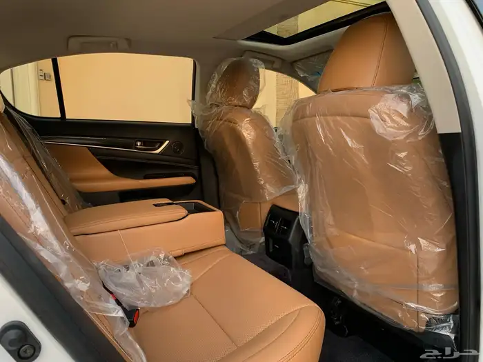 لكزس GS300 موديل 2018 بحالة الوكاله ممشى 26 الف 38