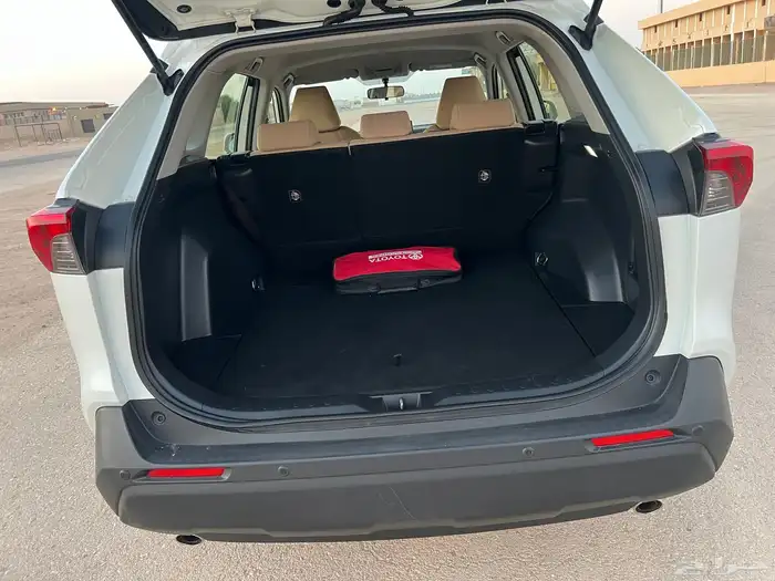 تويوتا راف فور 2021 ممشى قليل 18